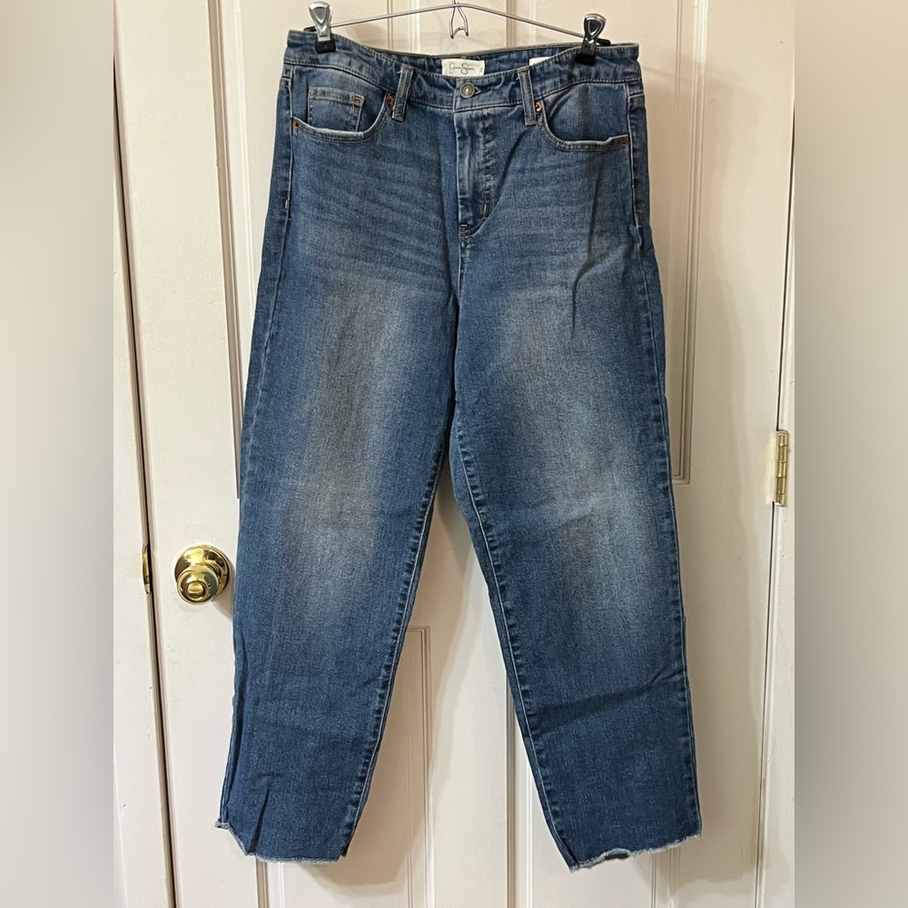 Jessica Simpson Curvy Women’s Blue Jeans